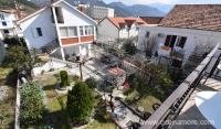 Apartmani Malović, частни квартири в града Bijela, Черна Гора